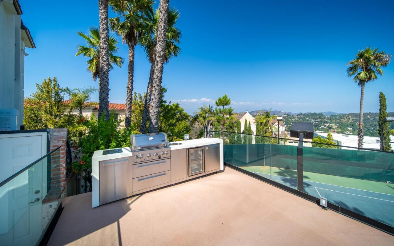 Le Chateau Los Angeles Exteriör bild