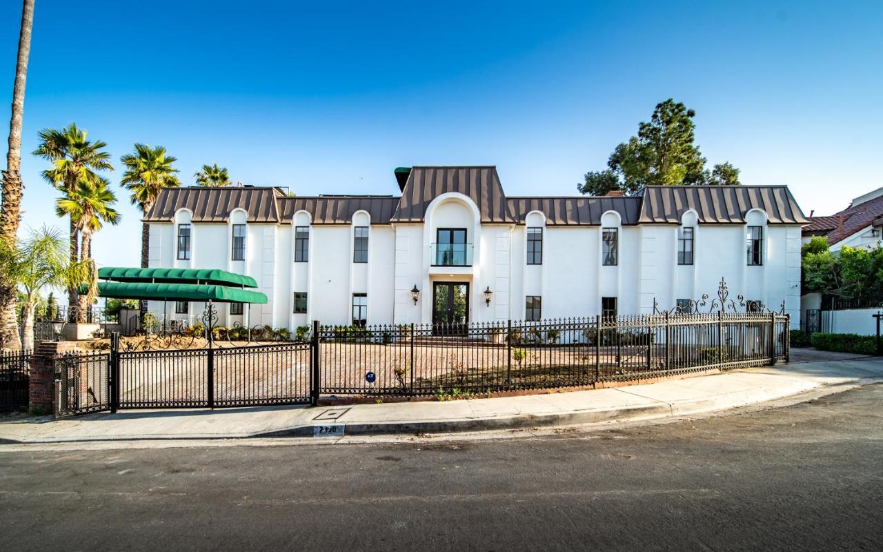 Le Chateau Los Angeles Exteriör bild