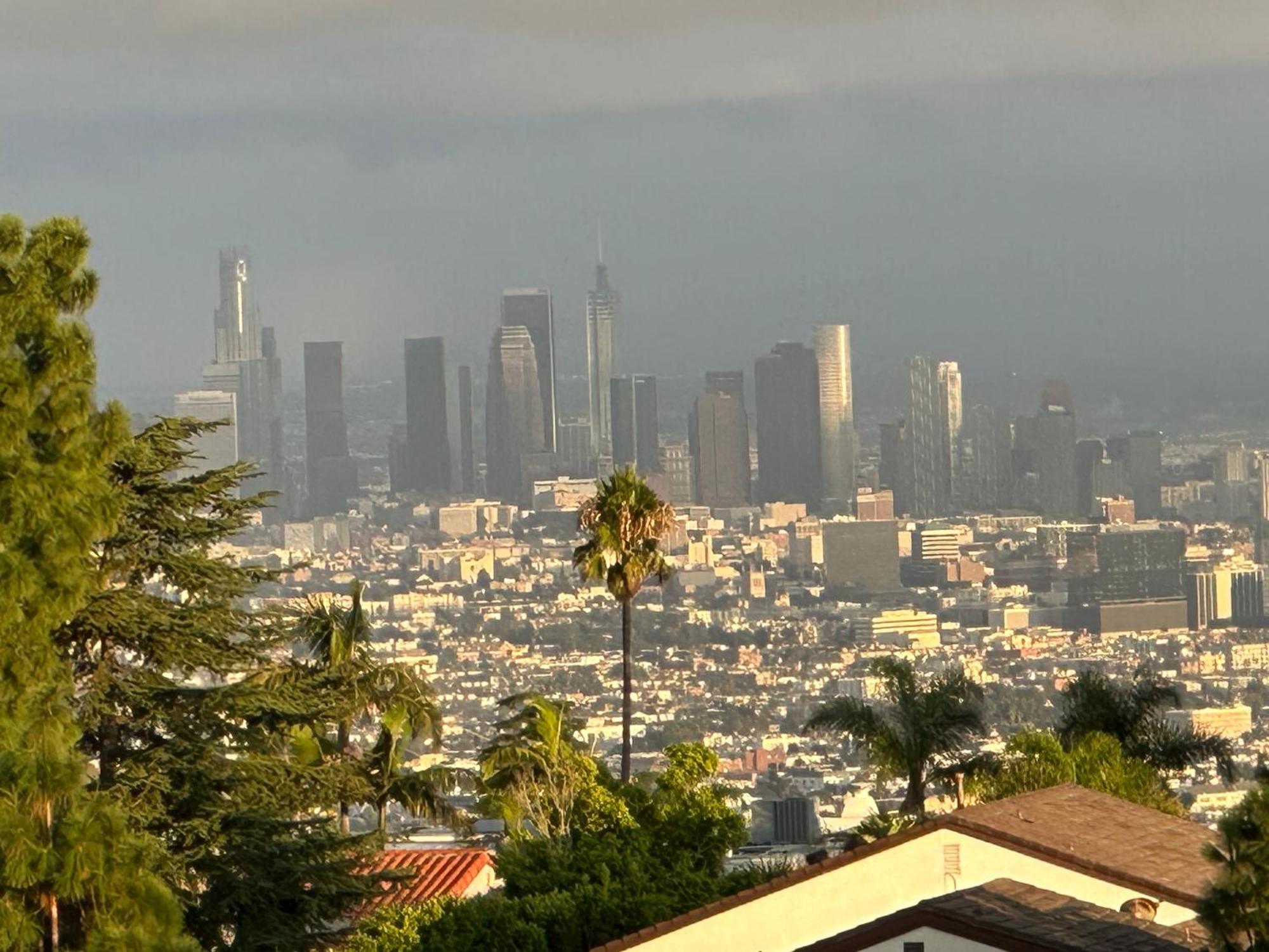 Le Chateau Los Angeles Exteriör bild